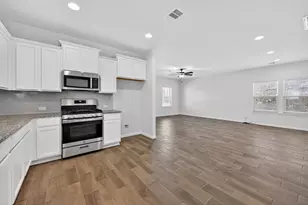 221 Arabian Colt Dr, Georgetown, TX 78626 - Photo 7