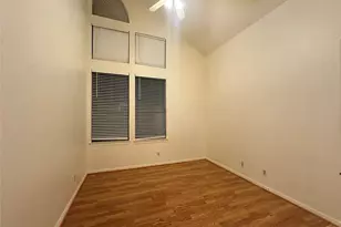1906 Robbins Pl, Austin, TX 78705 - Photo 23
