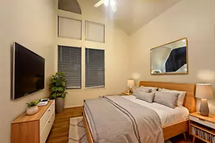 1906 Robbins Pl, Austin, TX 78705 - Photo 1