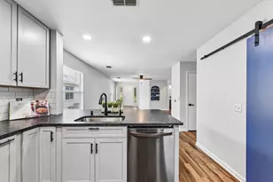 5405 Rusk Ct, Austin, TX 78723 - Photo 17