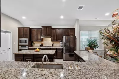 4521 Pyrenees Pass, Bee Cave, TX 78738 - Photo 9