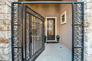 4521 Pyrenees Pass, Bee Cave, TX 78738 - Photo 3