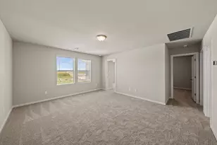 172 Wind Hl, Jarrell, TX 76537 - Photo 23