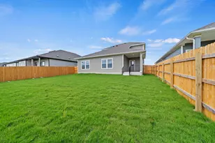 172 Wind Hl, Jarrell, TX 76537 - Photo 29