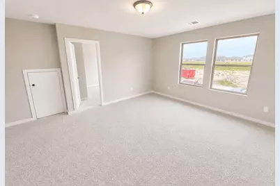 172 Wind Hill, Jarrell, TX 76537 - Photo 11