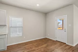 172 Wind Hl, Jarrell, TX 76537 - Photo 13
