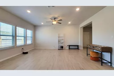 363 Witchhazel Way, San Marcos, TX 78666 - Photo 5