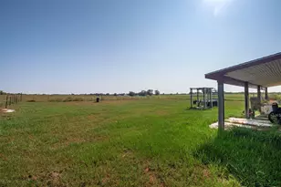 142 Zimmerhanzel Rd, Flatonia, TX 78941 - Photo 37
