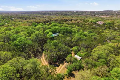 907 Deertrail Drive, San Marcos, TX 78666 - Photo 29