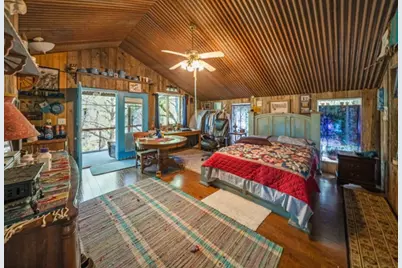 907 Deertrail Drive, San Marcos, TX 78666 - Photo 13