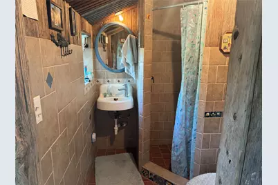 907 Deertrail Drive, San Marcos, TX 78666 - Photo 17