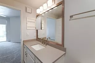 12215 Hunters Chase Dr, Austin, TX 78729 - Photo 11