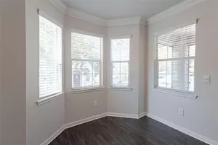 12215 Hunters Chase Dr, Austin, TX 78729 - Photo 7