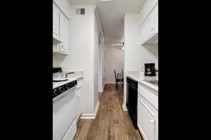 4553 Guadalupe St, Austin, TX 78751 - Photo 17