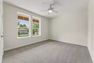 1412 Kent St, Taylor, TX 76574 - Photo 7