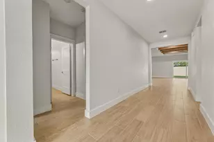 1412 Kent St, Taylor, TX 76574 - Photo 5