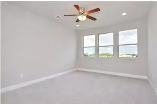 1610 Arcilla St, Austin, TX 78741 - Photo 5