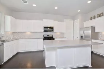 1610 Arcilla Street, Austin, TX 78741 - Photo 3