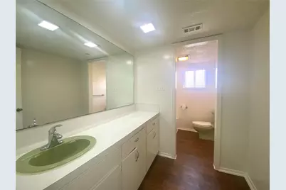 602 Hammack Drive, Austin, TX 78752 - Photo 17