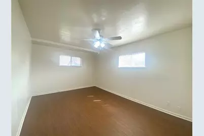 602 Hammack Drive, Austin, TX 78752 - Photo 15