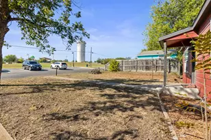 303 W Ave I Ave, Belton, TX 76513 - Photo 25