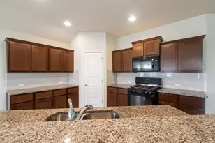 108 Sage Meadows Dr, San Marcos, TX 78666 - Photo 7