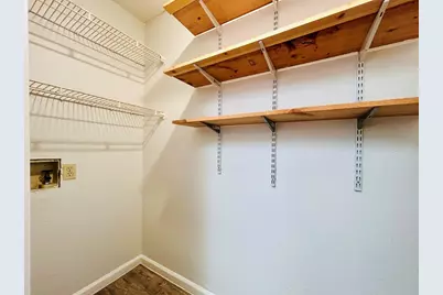 8913 Schick Road #B, Austin, TX 78729 - Photo 9