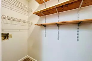 8913 Schick Rd, Austin, TX 78729 - Photo 9