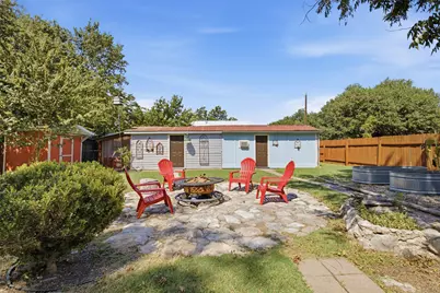 1217 Fairground Street, Taylor, TX 76574 - Photo 35