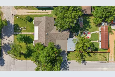 1217 Fairground Street, Taylor, TX 76574 - Photo 39