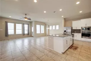 104 Finley St, Hutto, TX 78634 - Photo 3