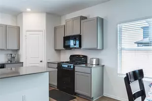 311 Canley Loop, Hutto, TX 78634 - Photo 9