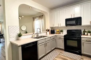 1900 Scofield Ridge Pkwy, Austin, TX 78727 - Photo 7
