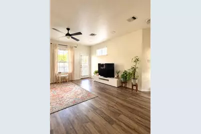 1900 Scofield Ridge Parkway #5102, Austin, TX 78727 - Photo 3