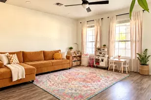 1900 Scofield Ridge Pkwy, Austin, TX 78727 - Photo 3
