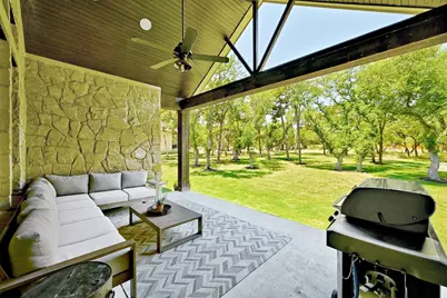 134 Staked Plains Lane, Dripping Springs, TX 78620 - Photo 7