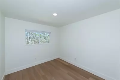 2704 Catalina Drive #B, Austin, TX 78741 - Photo 27