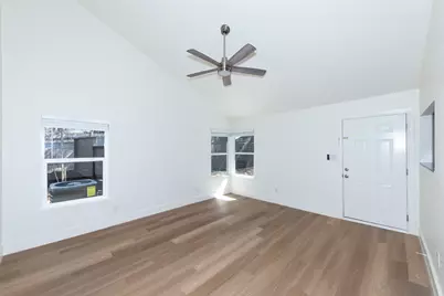 2704 Catalina Drive #B, Austin, TX 78741 - Photo 5