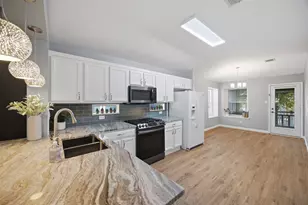 945 King Cotton Ln, Round Rock, TX 78664 - Photo 3