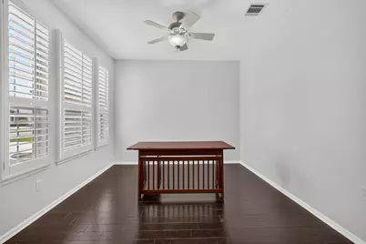 213 Mustang Island Trail, Georgetown, TX 78633 - Photo 17
