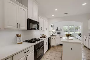 112 Aria Rdg, Austin, TX 78738 - Photo 11