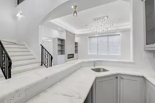 2822 Westgrove Ln, Houston, TX 77027 - Photo 7