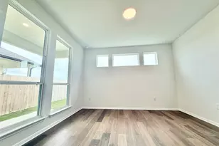 389 Young St, Buda, TX 78610 - Photo 7