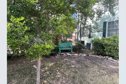 208 E 31st Street #1, Austin, TX 78705 - Photo 17
