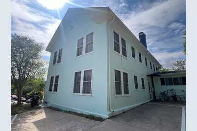 208 E 31st Street #1, Austin, TX 78705 - Photo 19