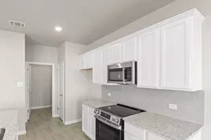 108 Outlaw Dr, Jarrell, TX 76537 - Photo 7