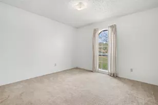 2303 Dawn Dr, Georgetown, TX 78628 - Photo 17
