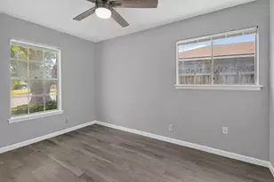 8602 Colonial Dr, Austin, TX 78758 - Photo 17