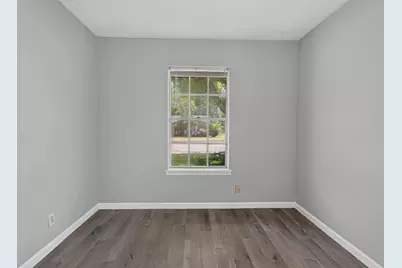 8602 Colonial Drive, Austin, TX 78758 - Photo 19