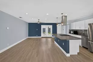 8602 Colonial Dr, Austin, TX 78758 - Photo 7